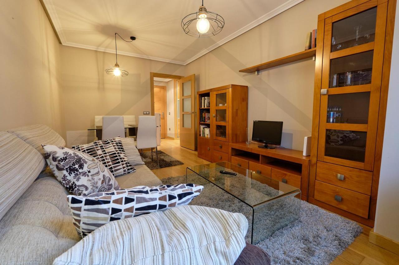 Apartamento Candelaria - Lujo A Un Paso Del Centro Oviedo Eksteriør billede