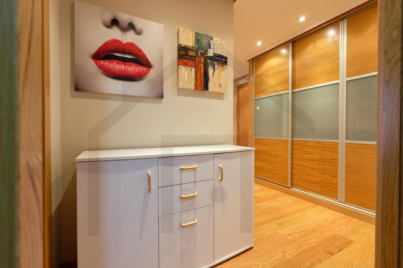 Apartamento Candelaria - Lujo A Un Paso Del Centro Oviedo Eksteriør billede