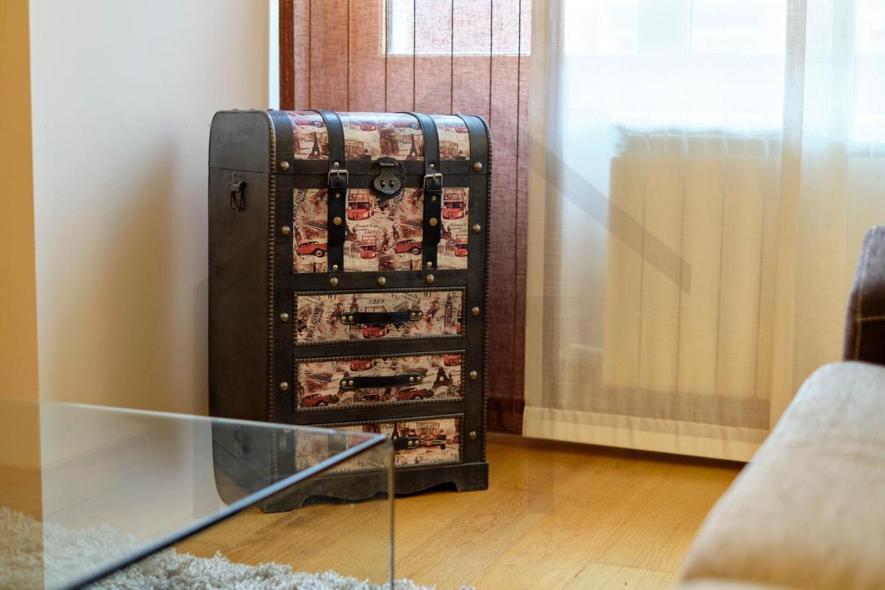 Apartamento Candelaria - Lujo A Un Paso Del Centro Oviedo Eksteriør billede