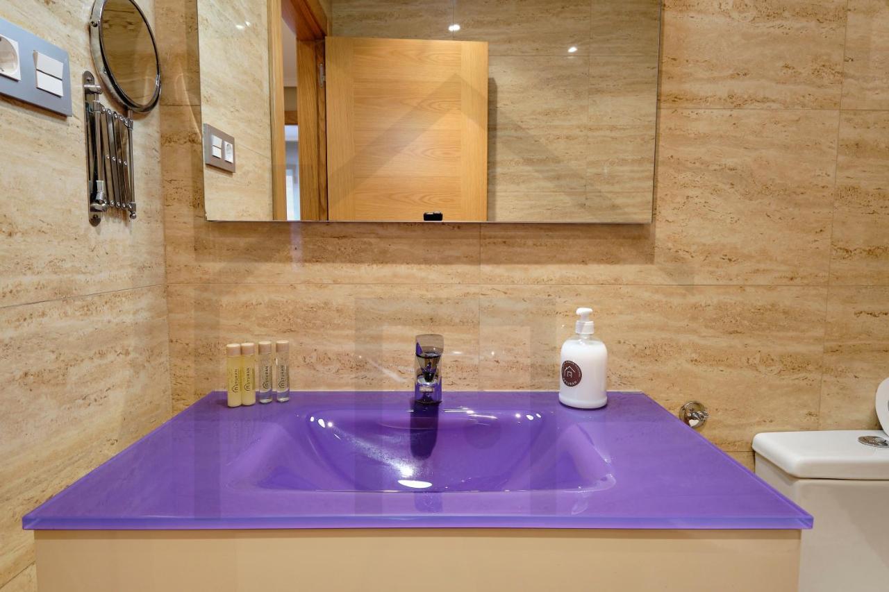 Apartamento Candelaria - Lujo A Un Paso Del Centro Oviedo Eksteriør billede
