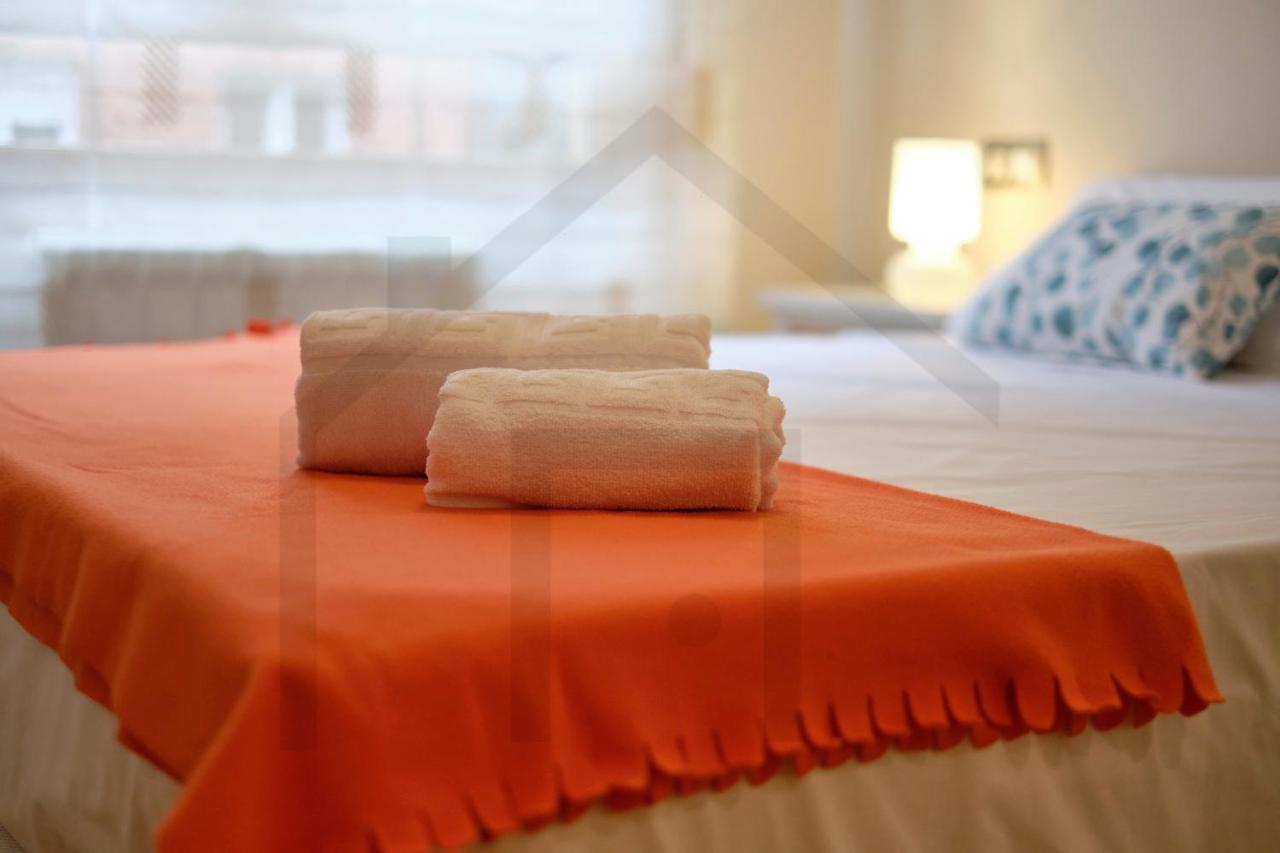 Apartamento Candelaria - Lujo A Un Paso Del Centro Oviedo Eksteriør billede