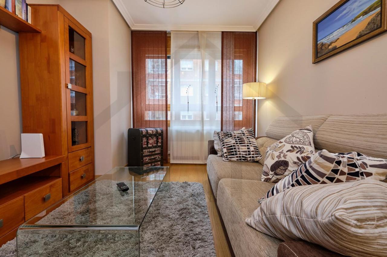Apartamento Candelaria - Lujo A Un Paso Del Centro Oviedo Eksteriør billede