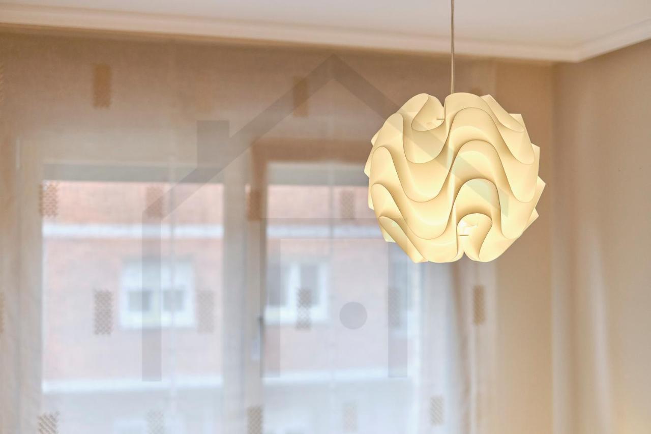 Apartamento Candelaria - Lujo A Un Paso Del Centro Oviedo Eksteriør billede