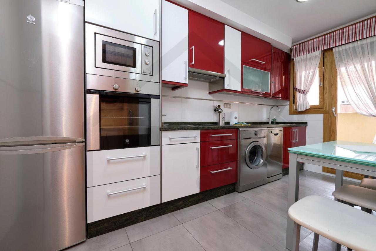 Apartamento Candelaria - Lujo A Un Paso Del Centro Oviedo Eksteriør billede
