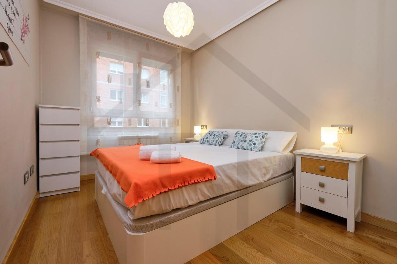 Apartamento Candelaria - Lujo A Un Paso Del Centro Oviedo Eksteriør billede